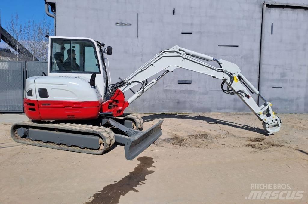 Takeuchi TB260 حفارات صغيرة أقل من 7 طن (حفارات صغيرة)