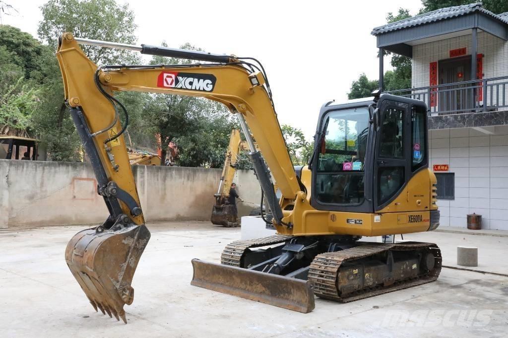 XCMG XE 60 DA حفارات صغيرة أقل من 7 طن (حفارات صغيرة)