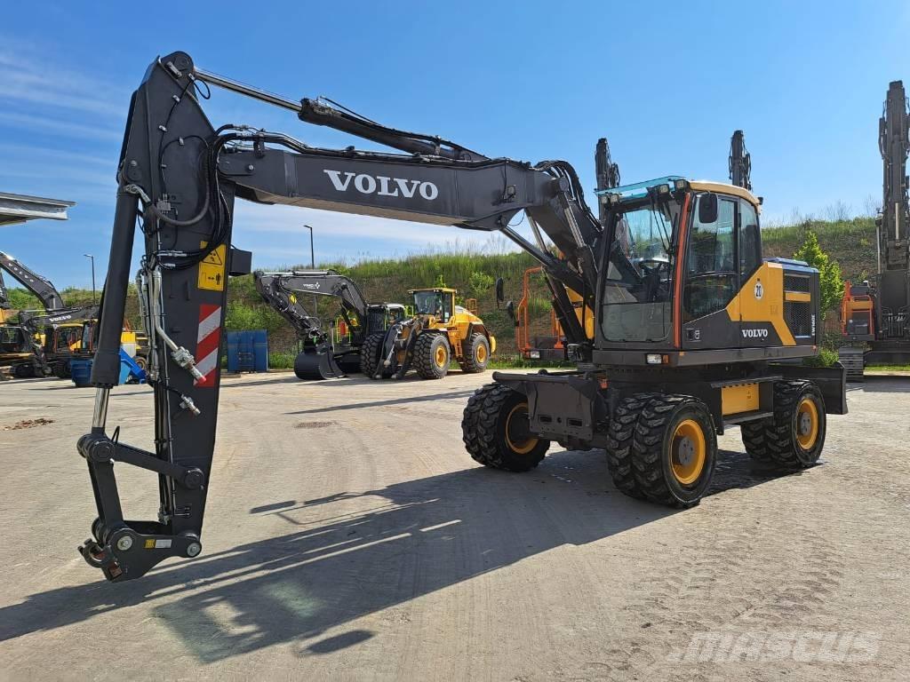 Volvo EW 160 E حفارات بعجل