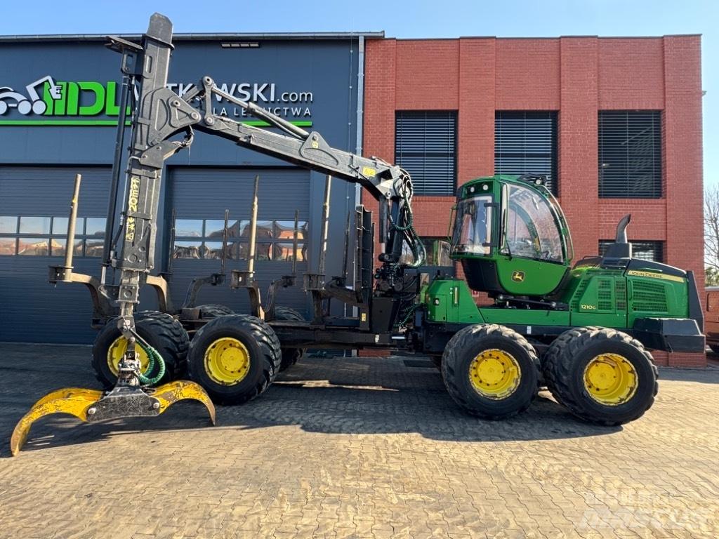 John Deere 1210 G شاحنات