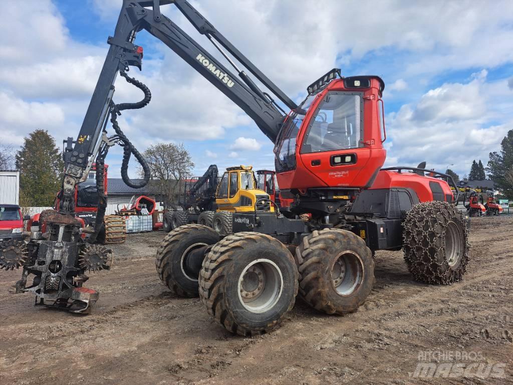 Komatsu 931 حصادات