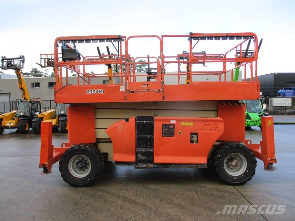 JLG 4394 RT (364) رافعات مقصية الشكل