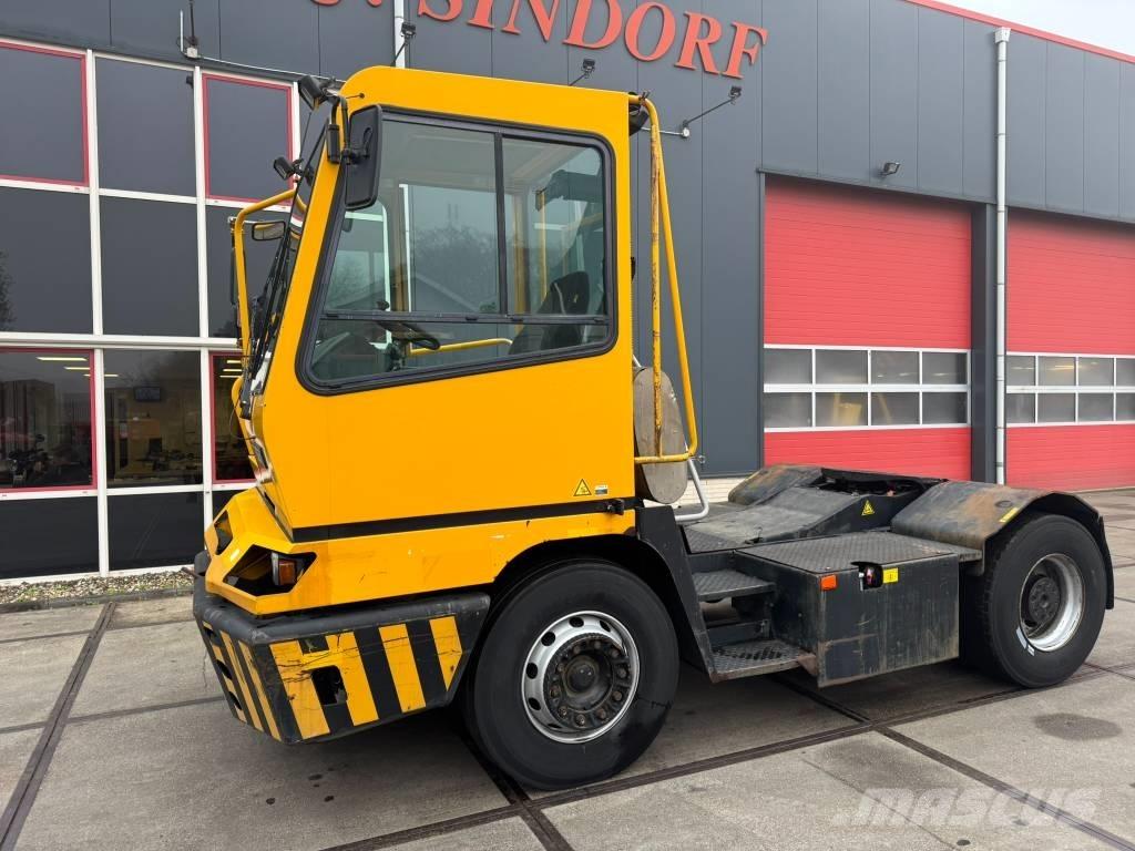 Terberg YT 222 جرارات صالات المطارات