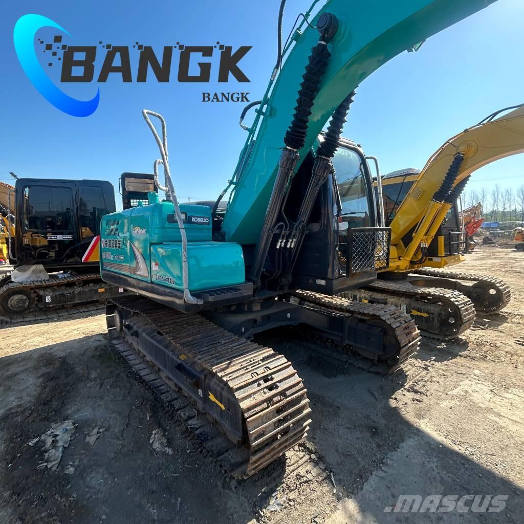 Kobelco SK 140 حفارات زحافة