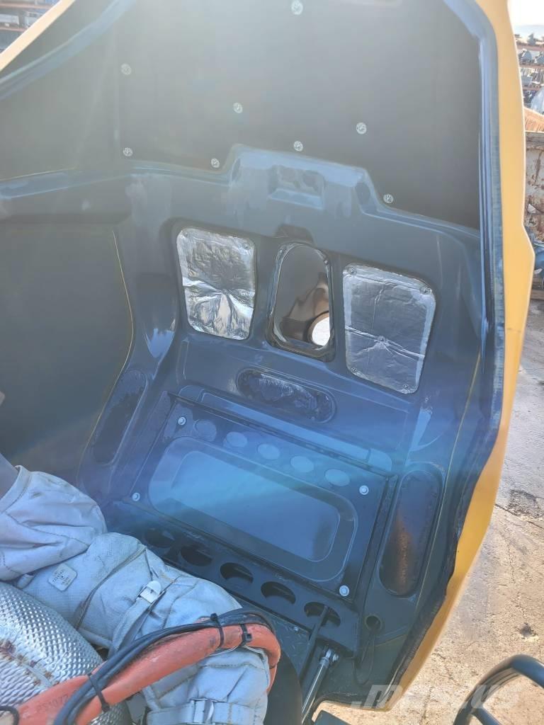 Liebherr L 550 لوادر بعجل