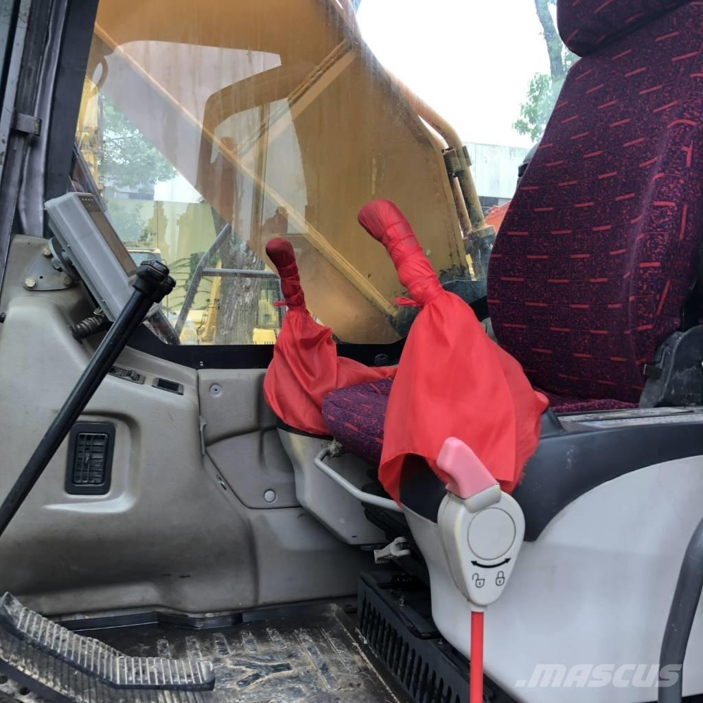 Sany SY 215 C-9 حفارات زحافة