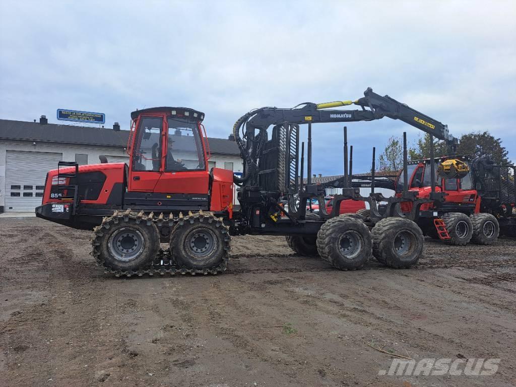 Komatsu 855 شاحنات