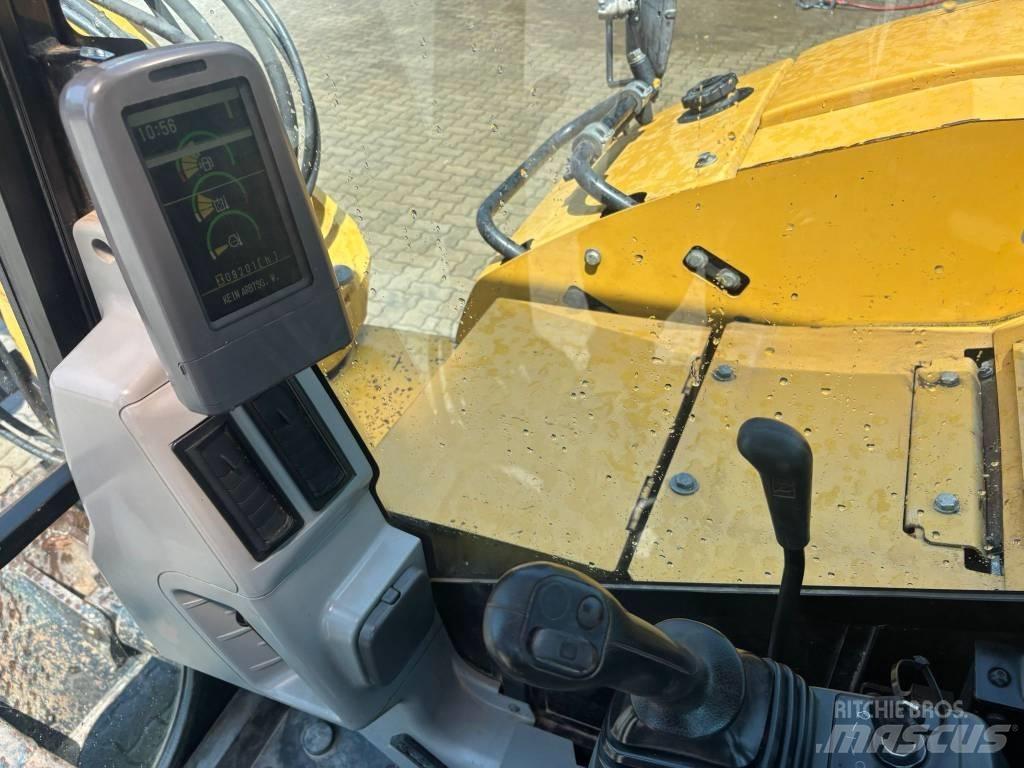 CAT 308 D حفارات وسط 7 طن - 12 طن
