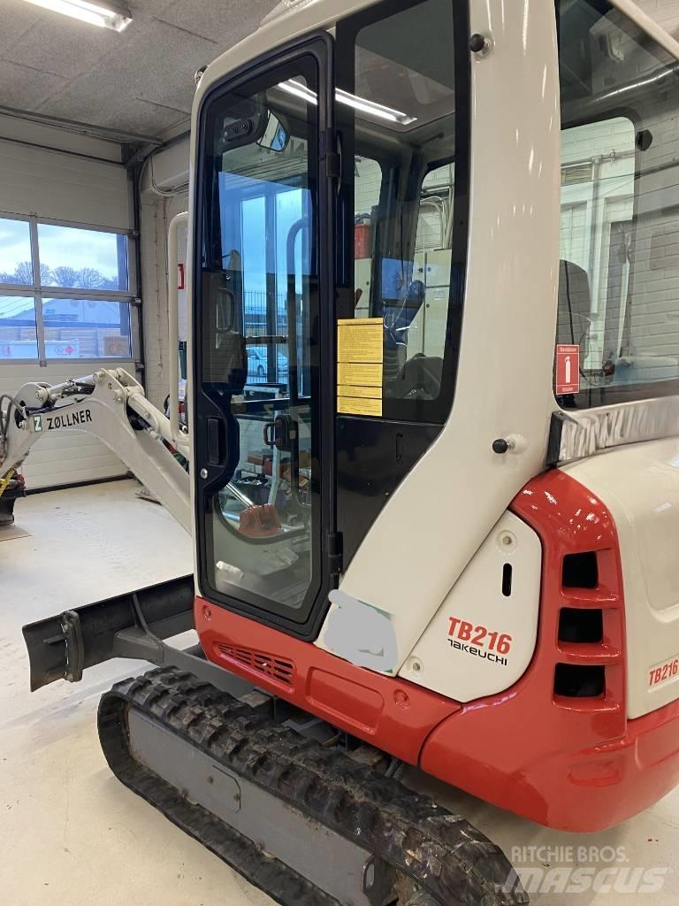 Takeuchi TB 216 حفارات صغيرة أقل من 7 طن (حفارات صغيرة)