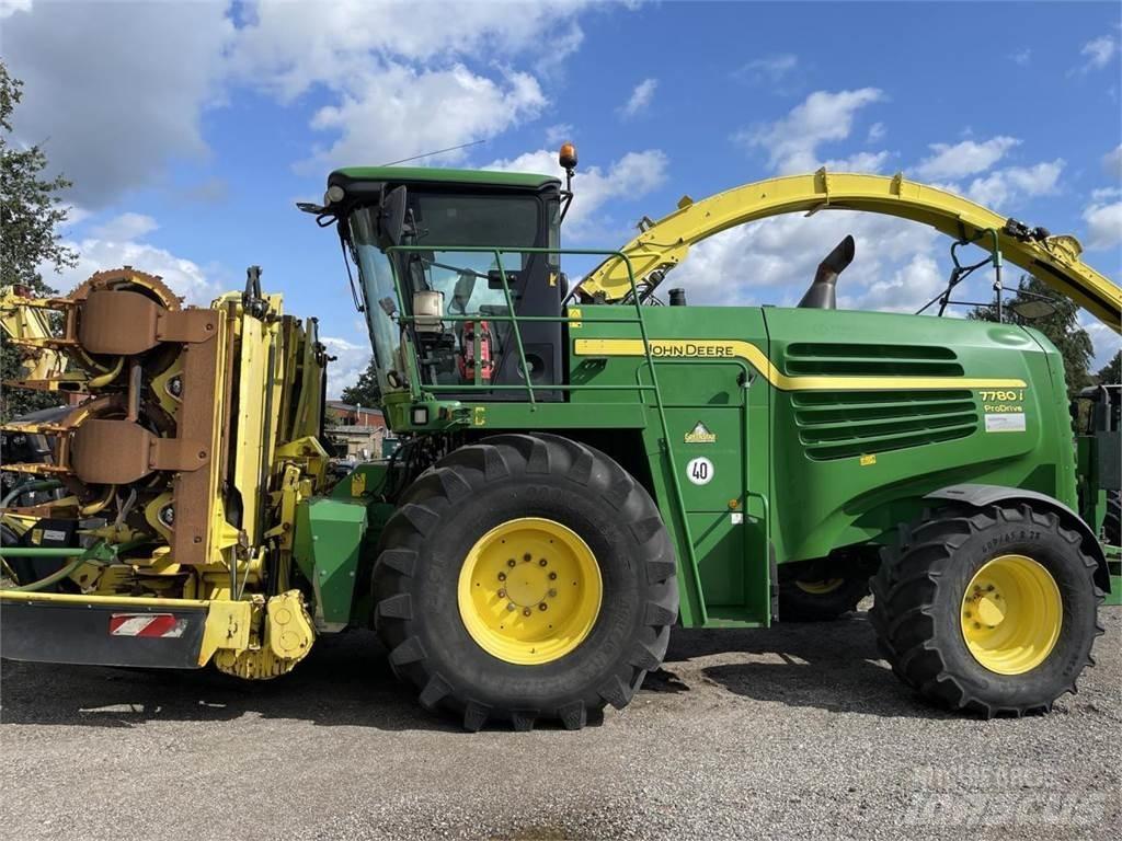 John Deere 7780i علافات ذاتية الدفع
