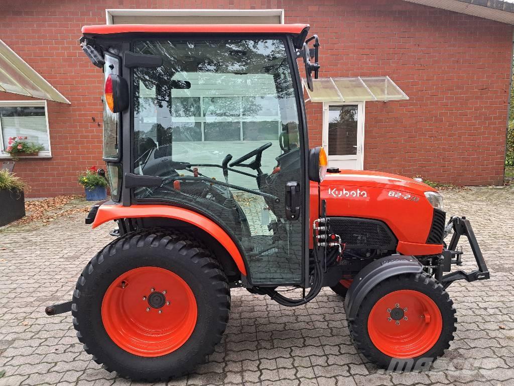 Kubota B2231 H-C الجرارات