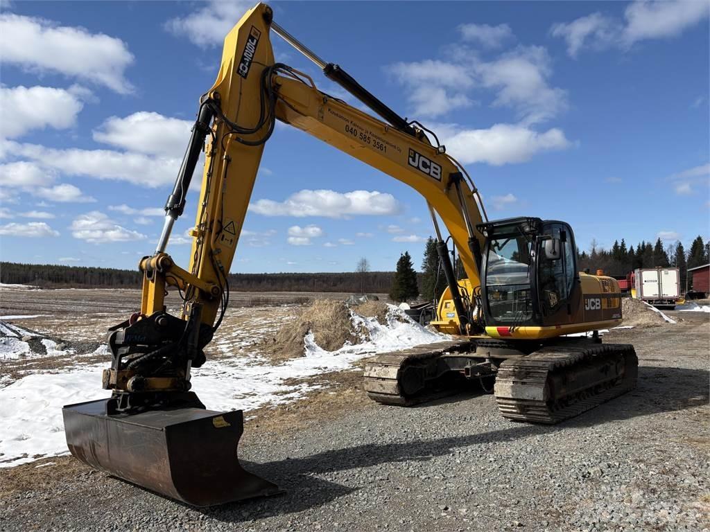 JCB JS210LC حفارات زحافة