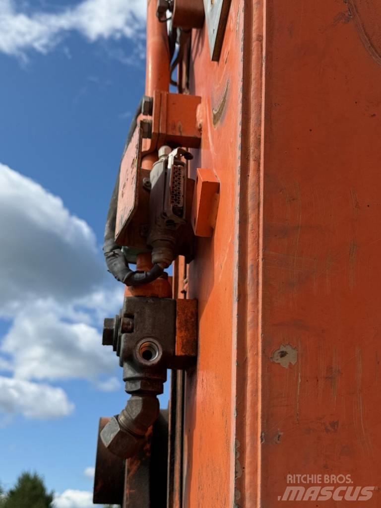 Doosan DX 235 LCR حفارات زحافة
