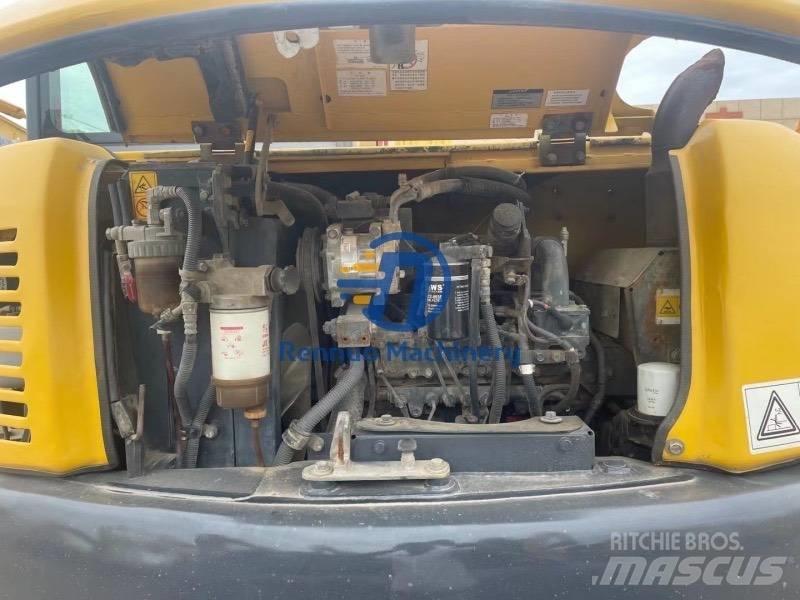 Komatsu PC 60-8 حفارات صغيرة أقل من 7 طن (حفارات صغيرة)