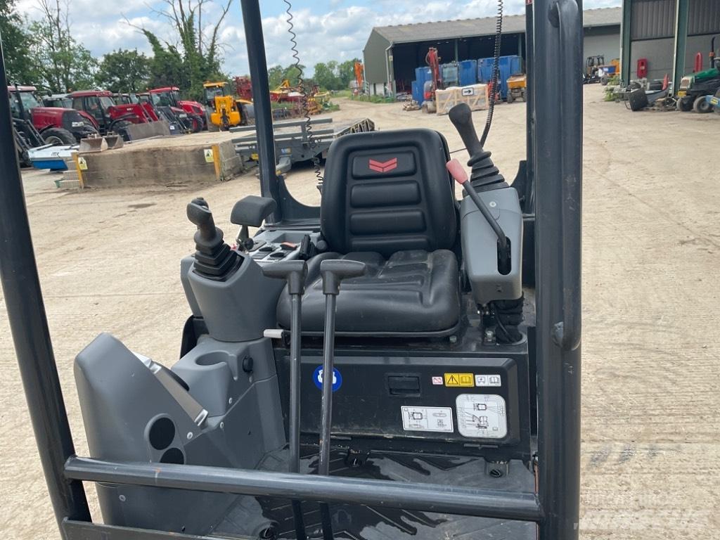 Yanmar SV 15 حفارات صغيرة أقل من 7 طن (حفارات صغيرة)