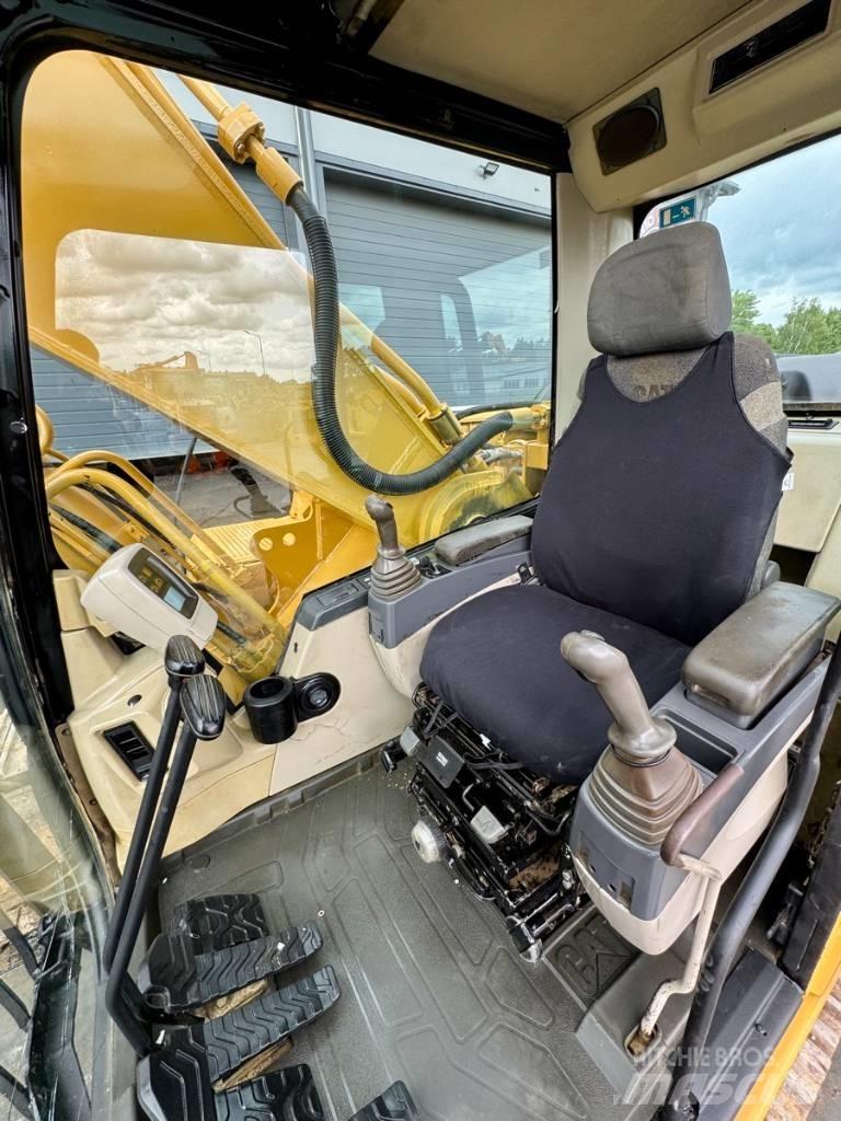 CAT 330 C LN حفارات زحافة