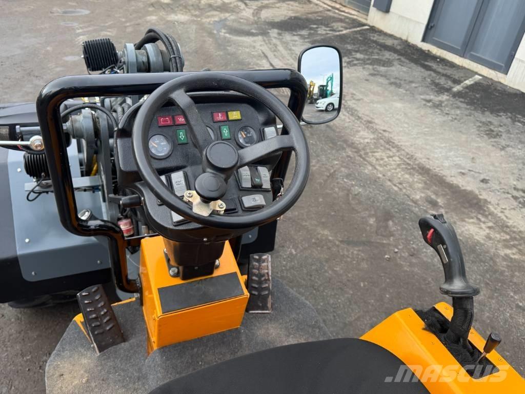 GiANT V 451 T X-Tra لوادر صغيرة