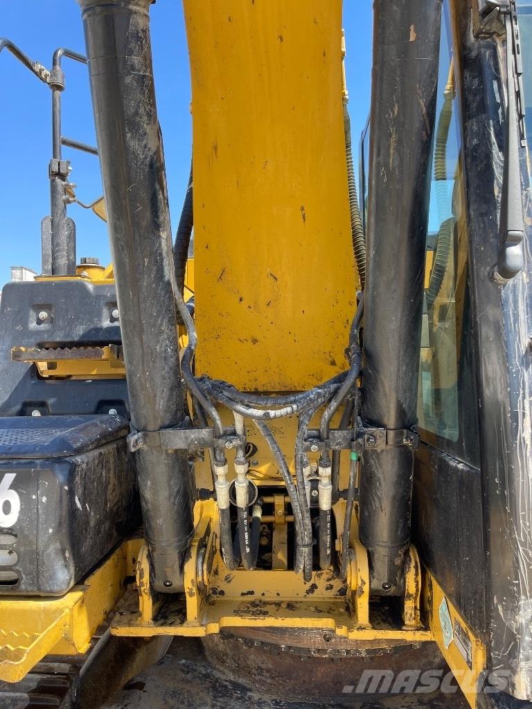 CAT 316 EL حفارات زحافة