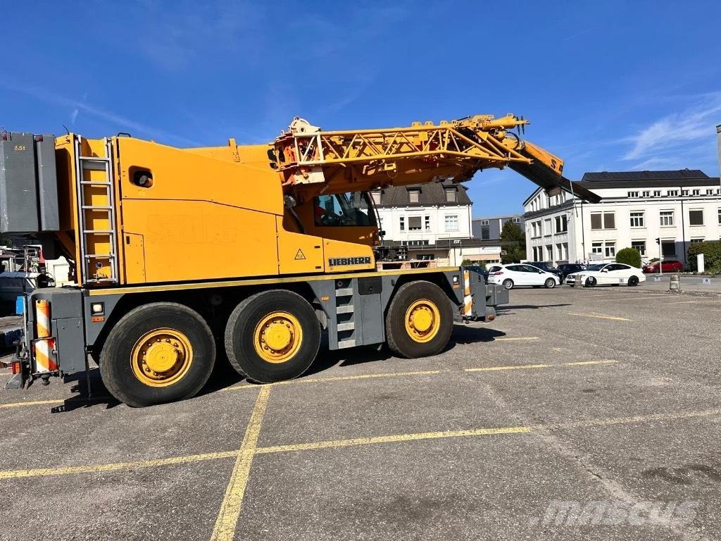 Liebherr LTC 1055 رافعات الطرق الوعرة