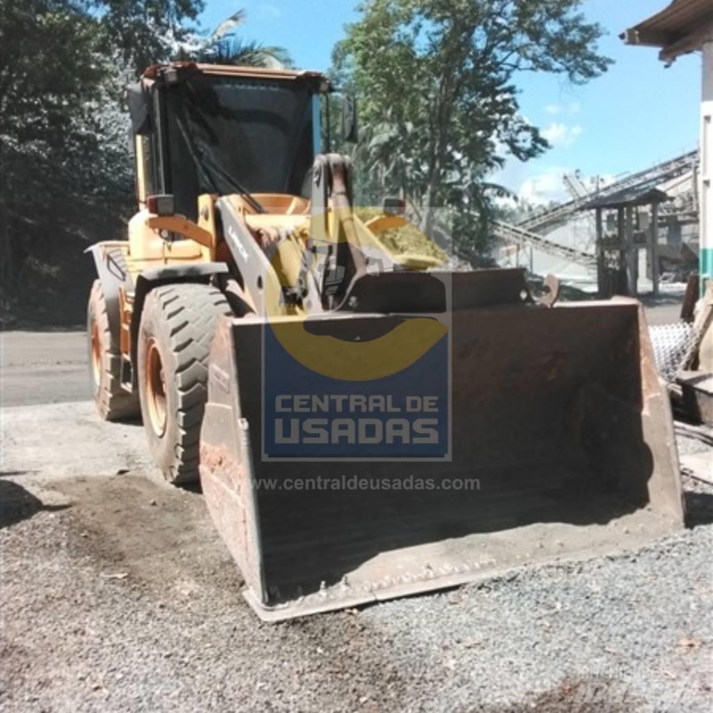 Volvo L 90 F لوادر بعجل
