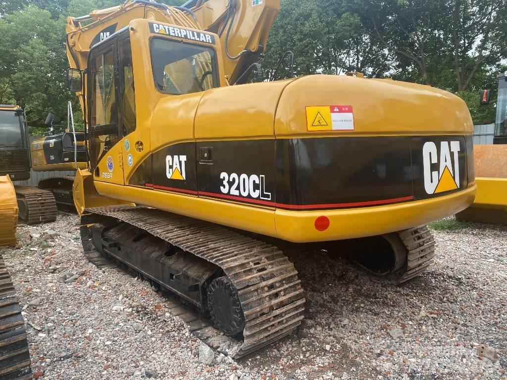 CAT 320 C L حفارات زحافة