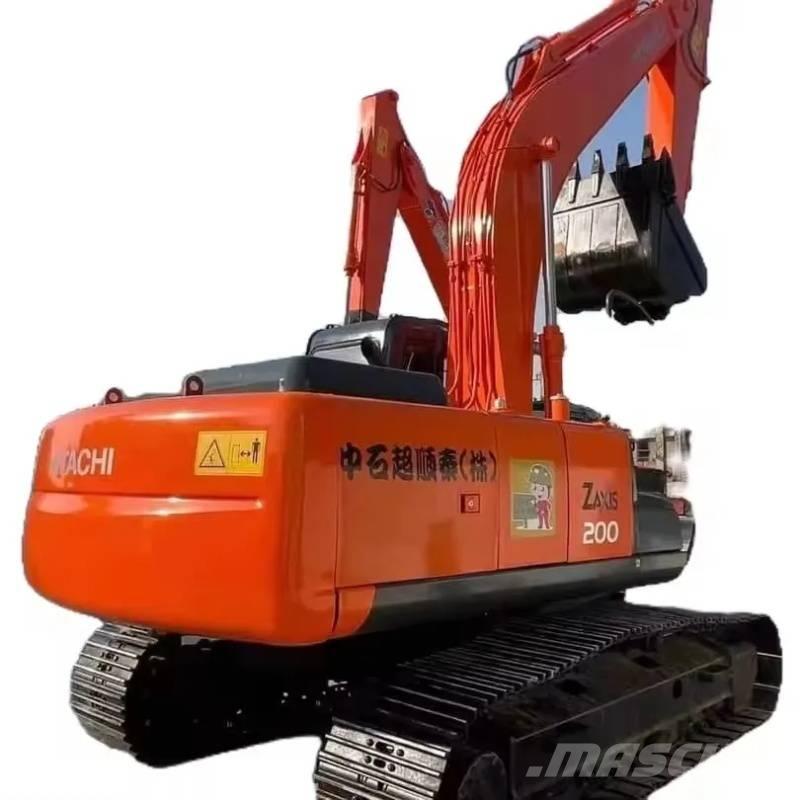 Hitachi ZX 200 حفارات زحافة