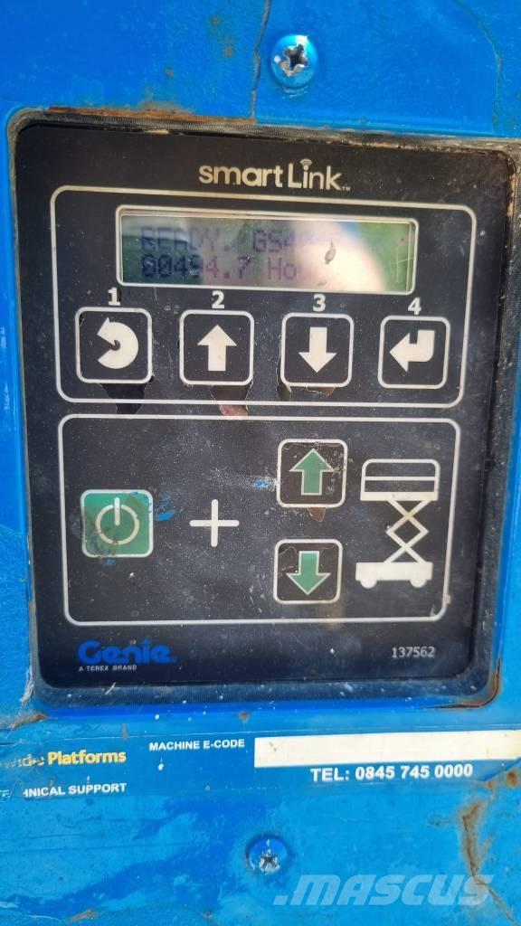 Genie GS 4047 رافعات مقصية الشكل