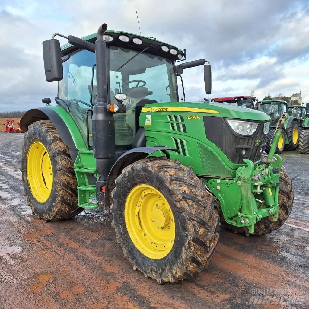 John Deere 6130R الجرارات