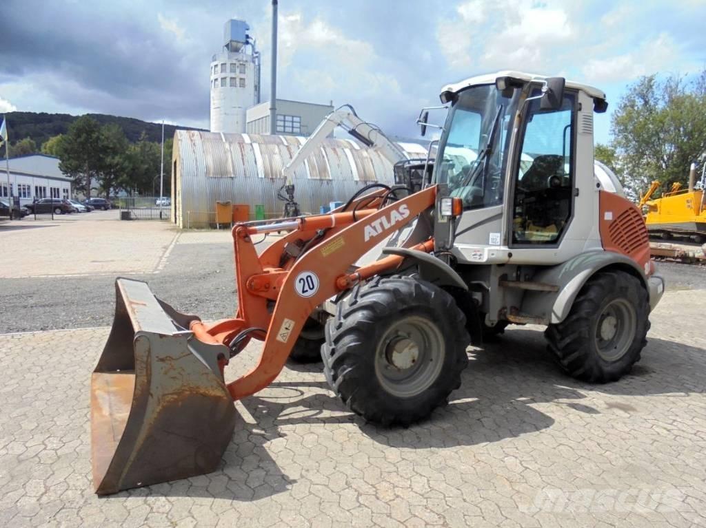 Atlas AR 80 لوادر بعجل