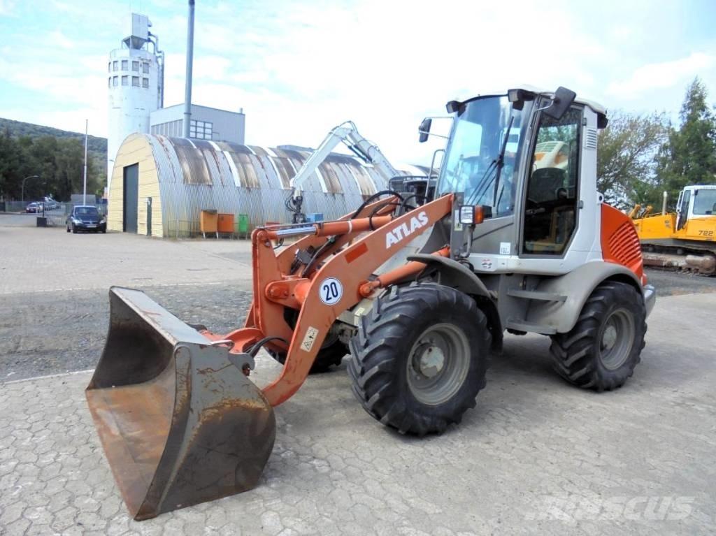 Atlas AR 80 لوادر بعجل