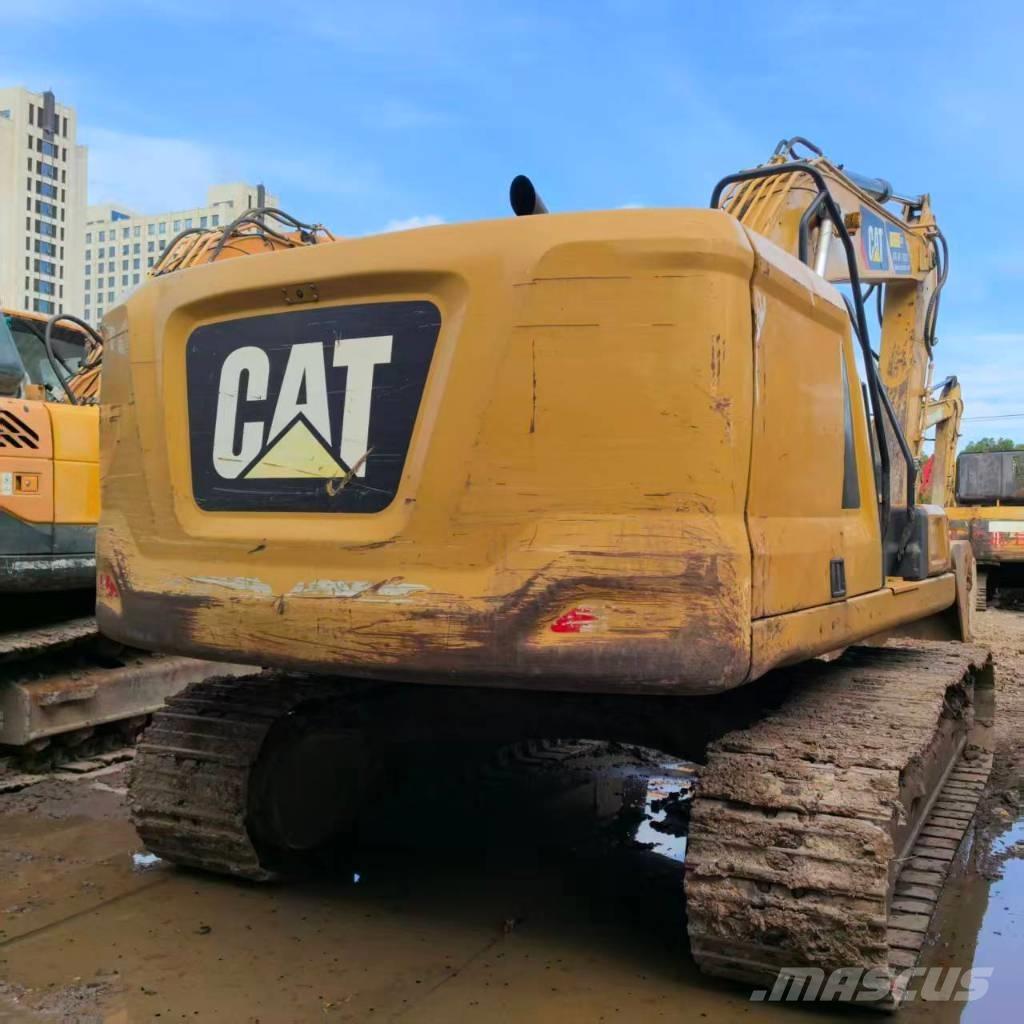 CAT 320 حفارات وسط 7 طن - 12 طن
