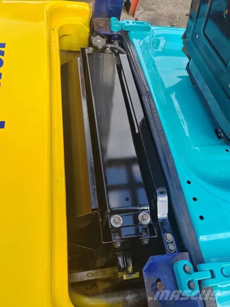 Komatsu 2.5t شاحنات الديزل