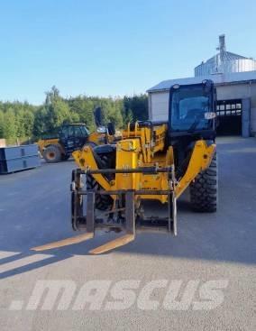 JCB 540-140 مناولات متداخلة