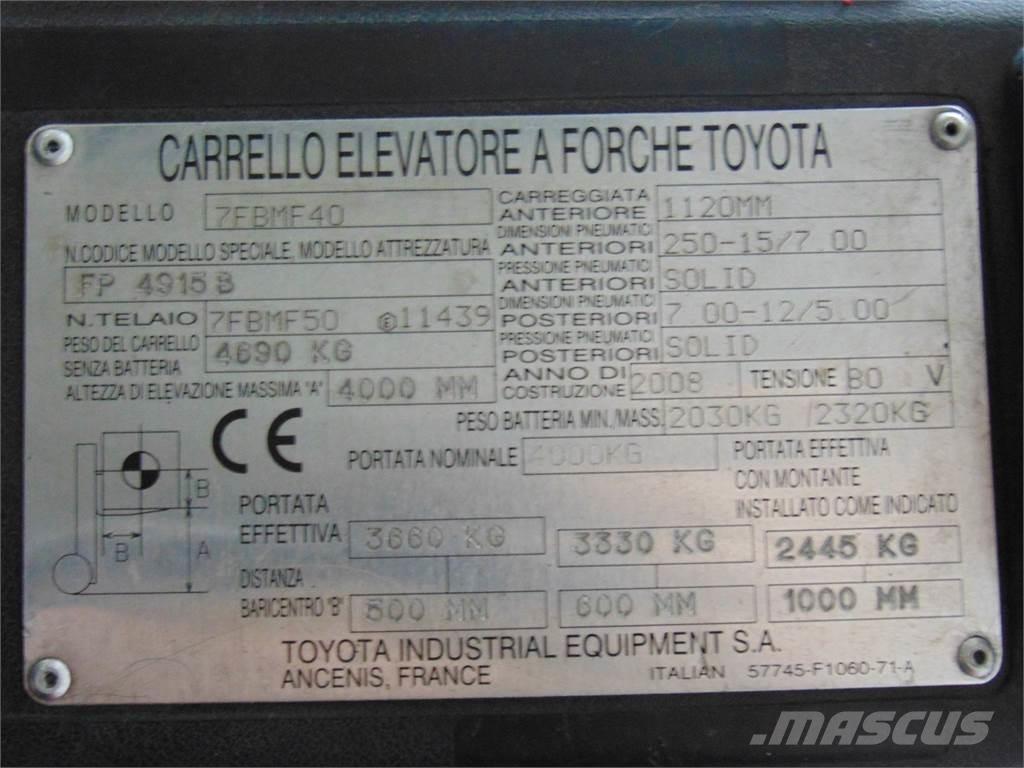 Toyota 7FBMF40 شاحنات ذات رافعات شوكية تعمل بالكهرباء