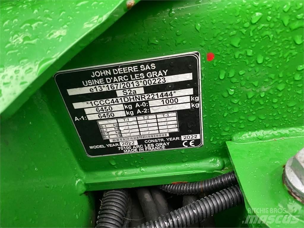 John Deere C441R ماكينات زراعية أخرى