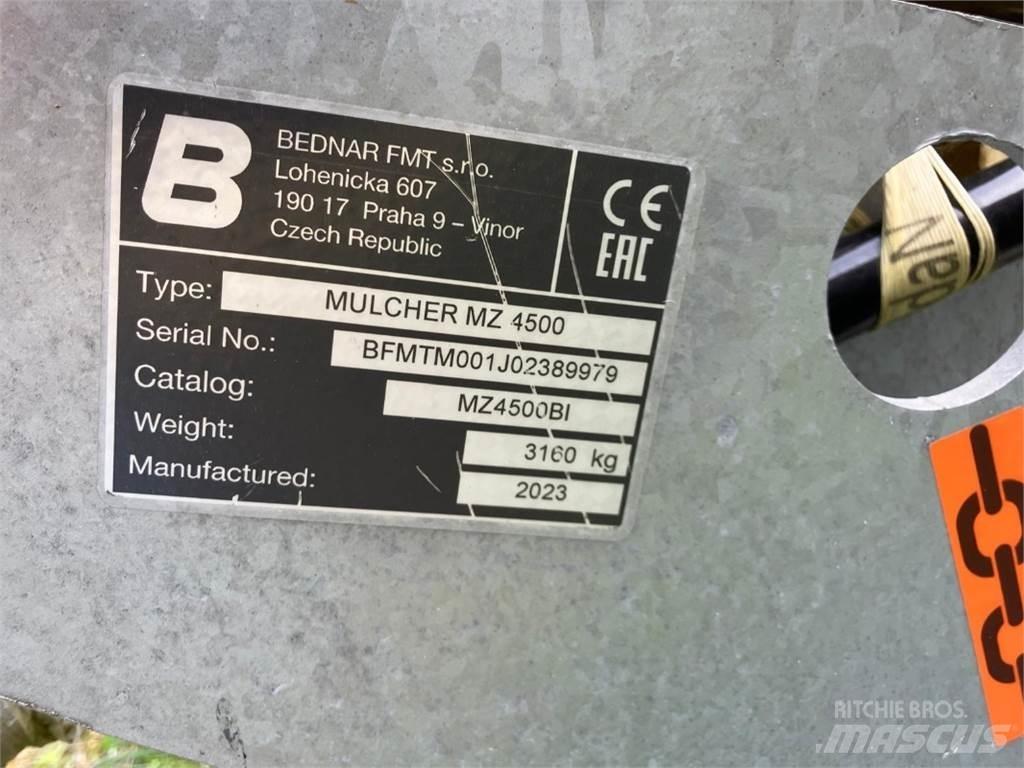 Bednar MZ 4500 معدات أخرى لحصاد العلف