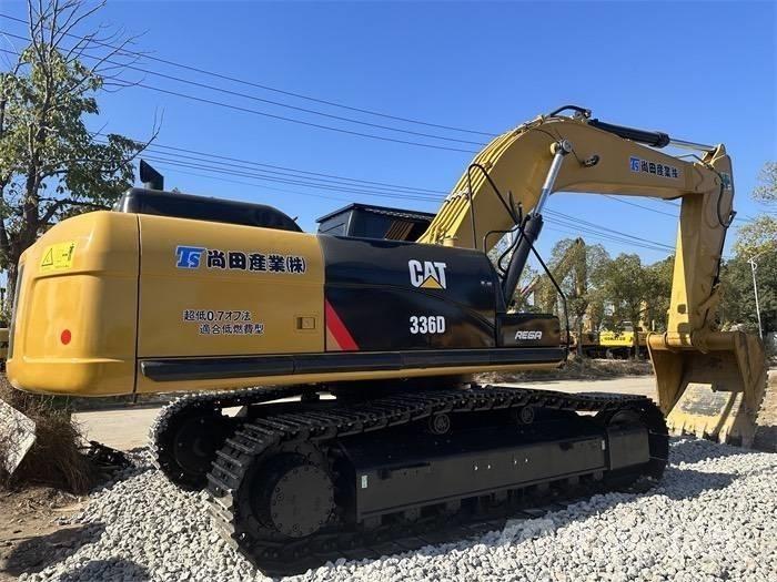 CAT 336 D حفارات زحافة