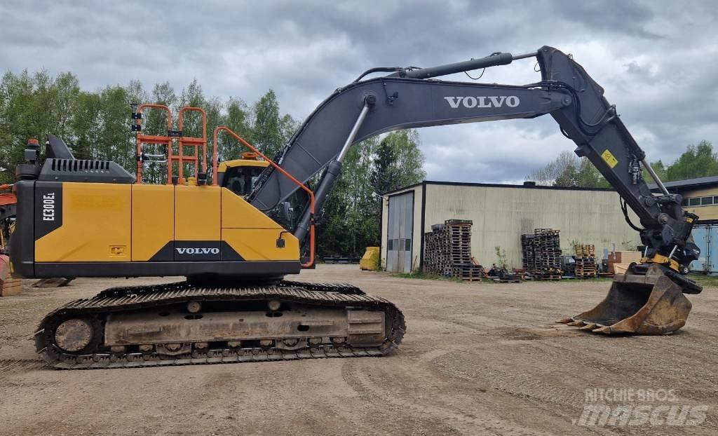 Volvo EC 300 EL حفارات زحافة