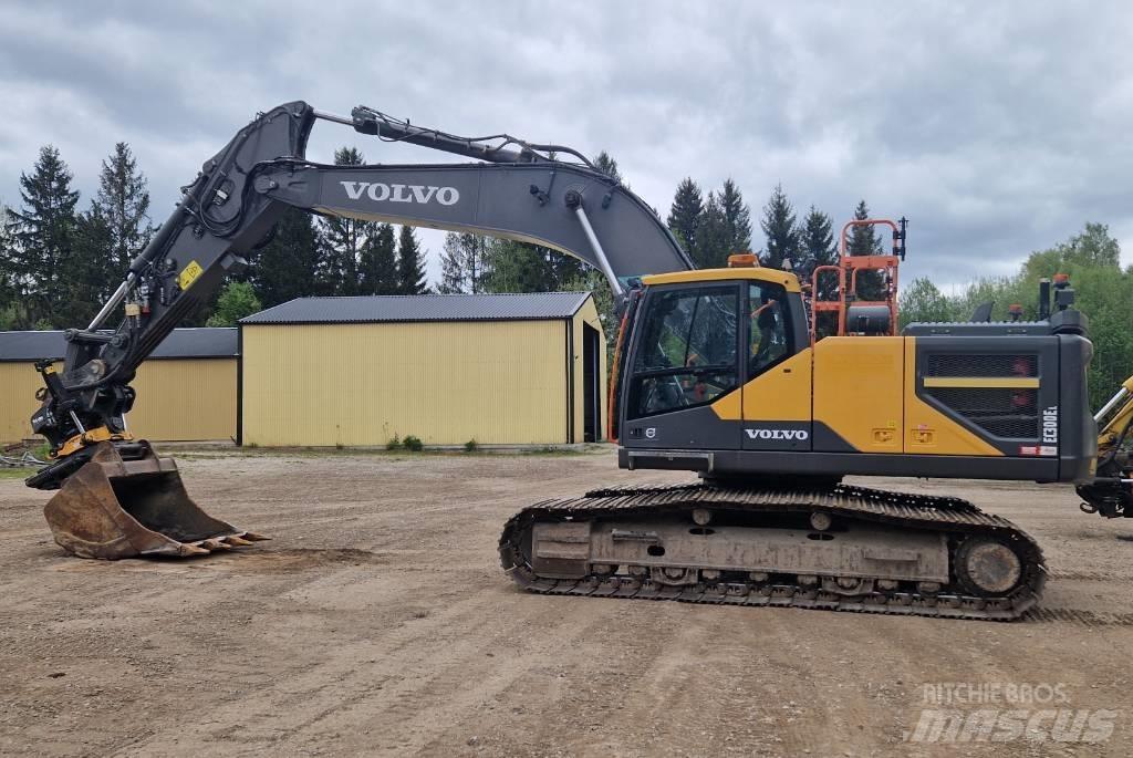 Volvo EC 300 EL حفارات زحافة