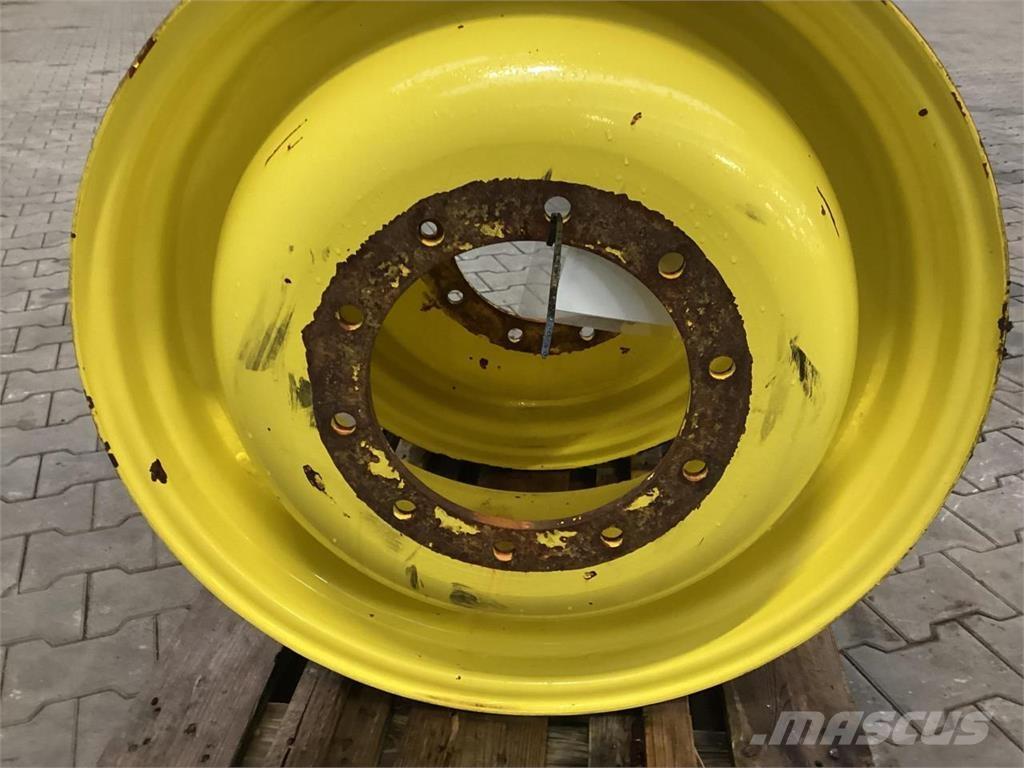 John Deere 15x30 الإطارات والعجلات والحافات