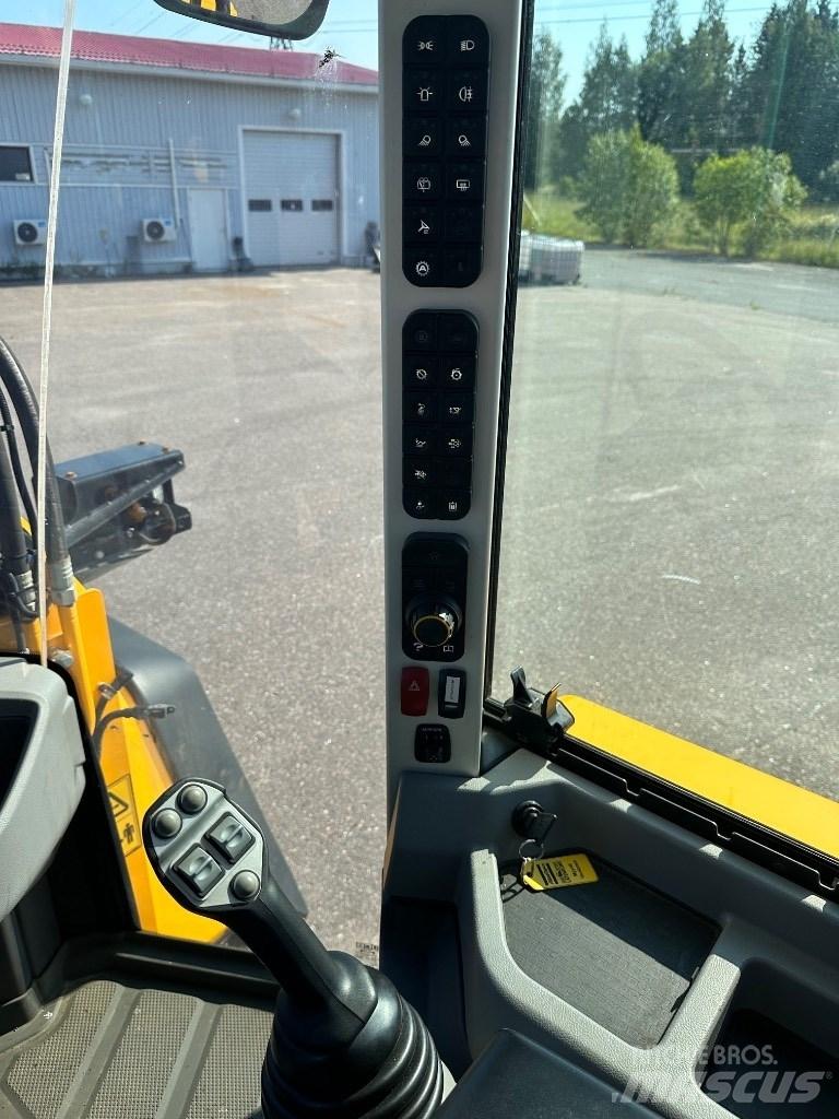 JCB 417 HT لوادر بعجل