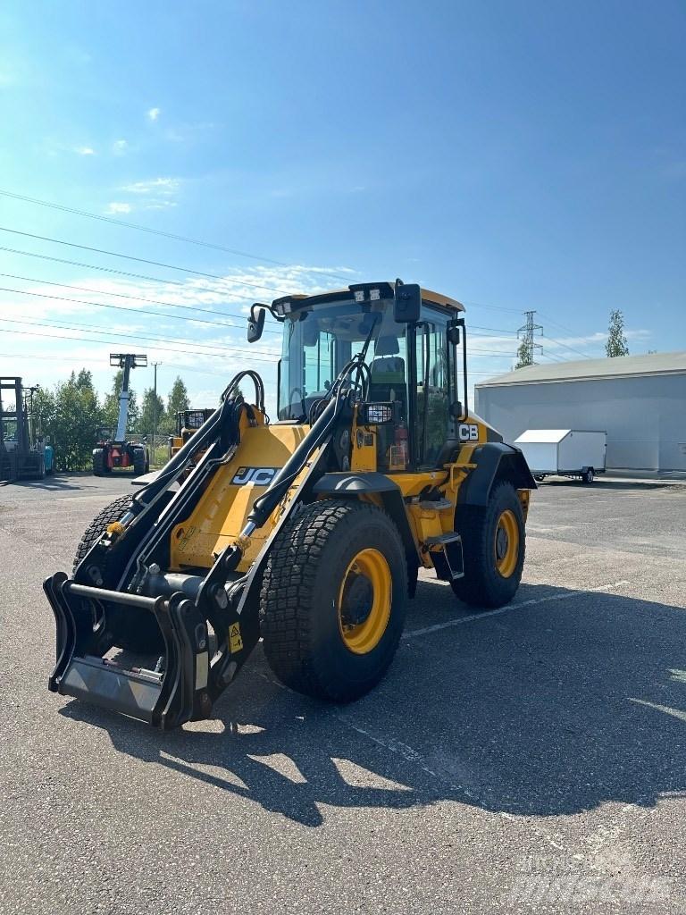 JCB 417 HT لوادر بعجل