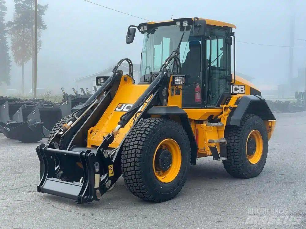 JCB 417 HT لوادر بعجل