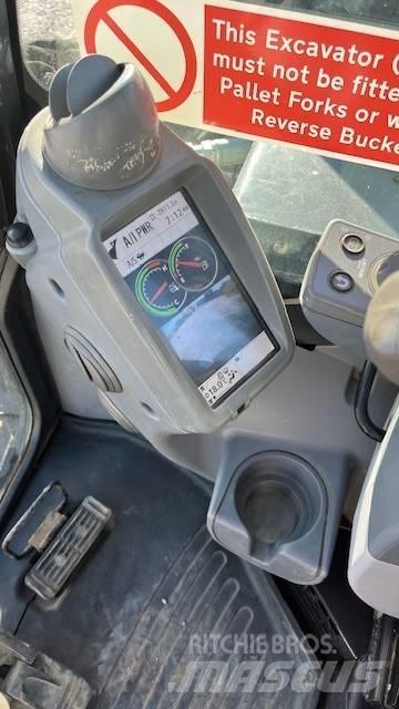 Hitachi ZX 85 US B حفارات وسط 7 طن - 12 طن