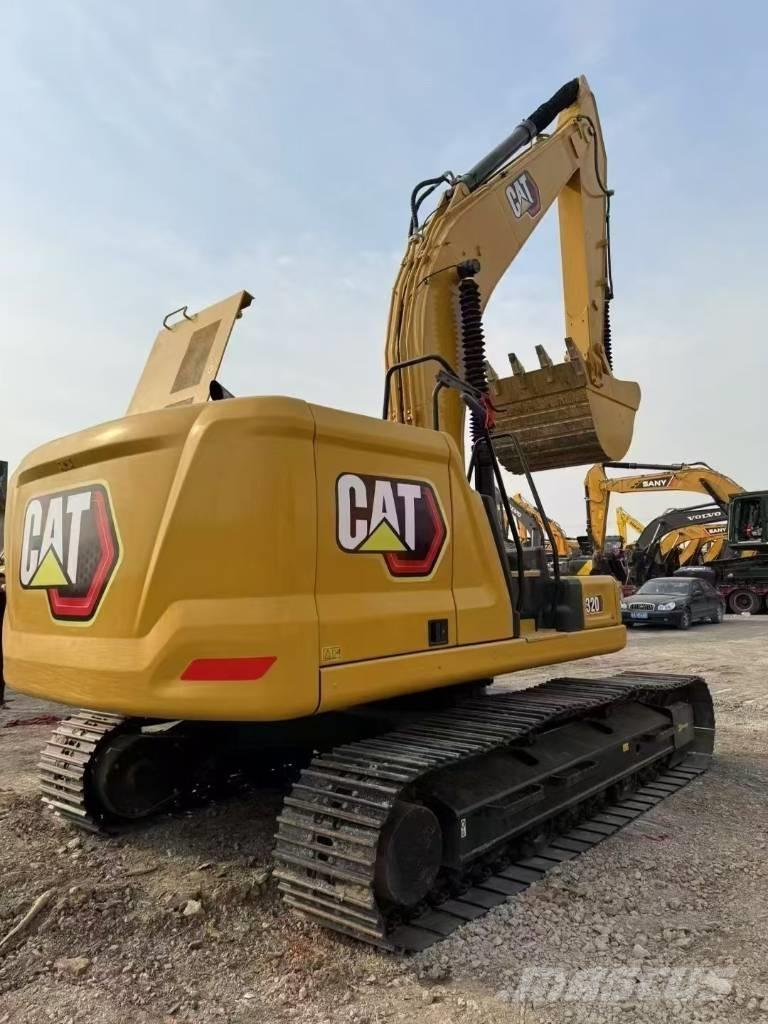 CAT 320GC حفارات زحافة