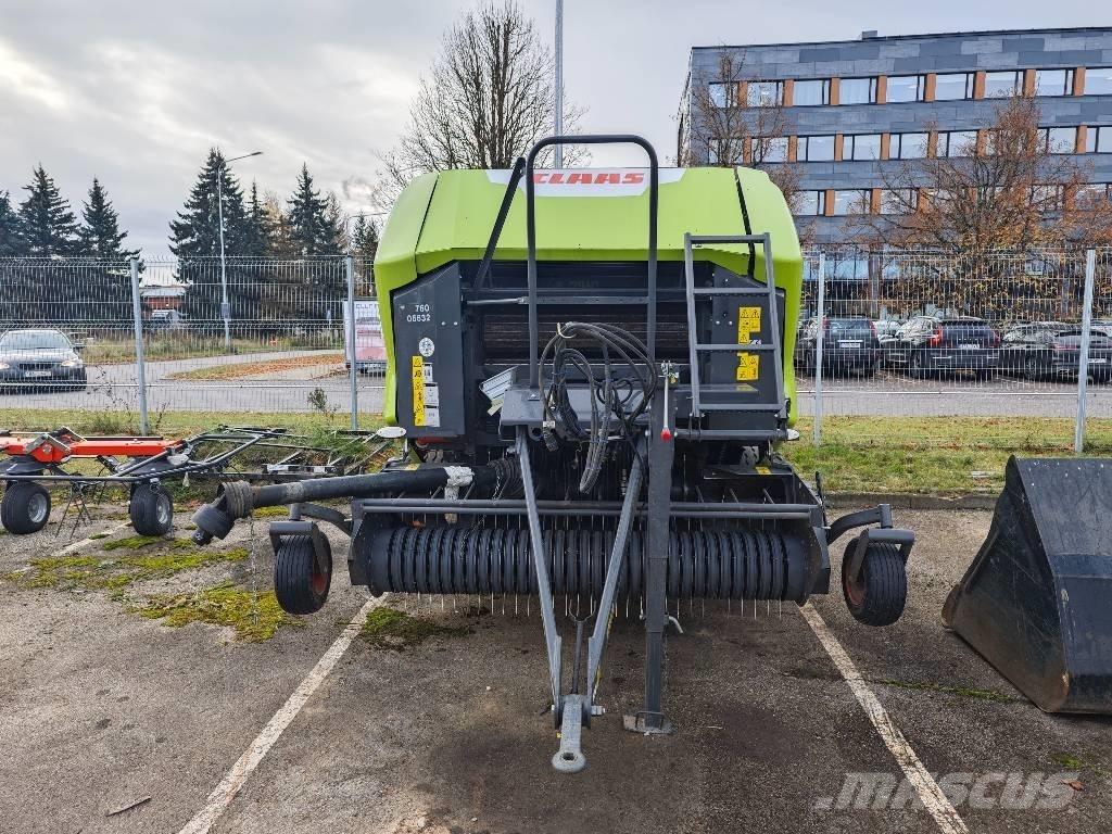 CLAAS Rollant 520 RC محزمات مستديرة