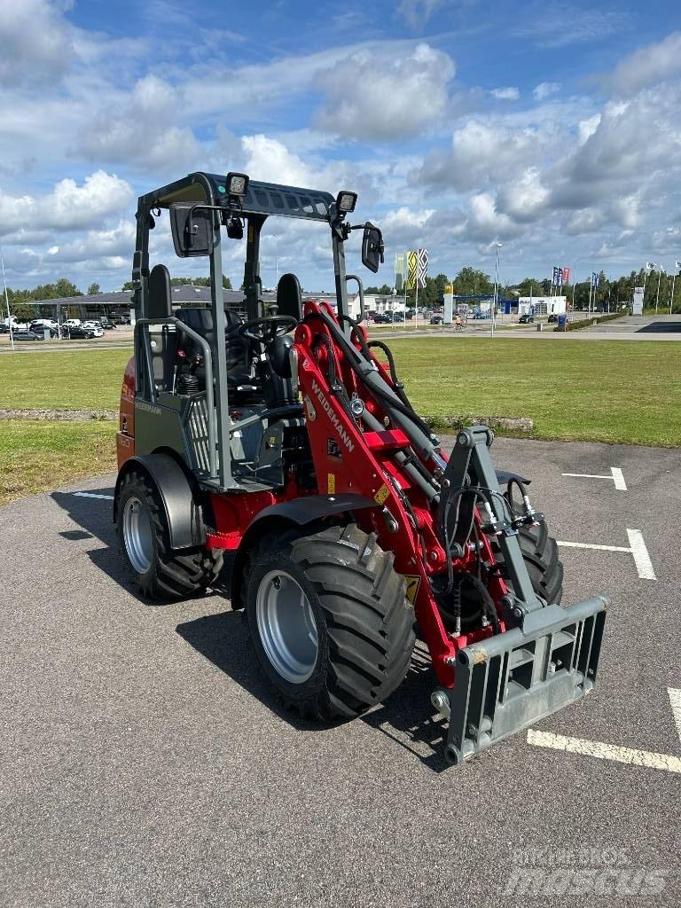 Weidemann 1160 لوادر متعددة الأغراض