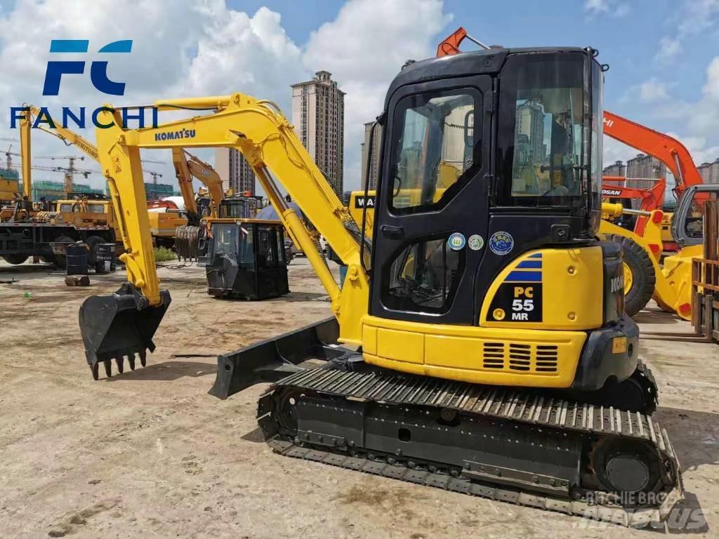Komatsu pc55mr حفارات زحافة