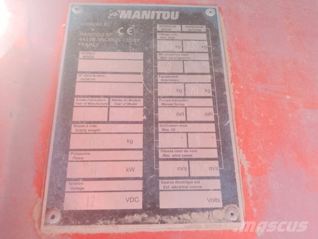 Manitou 200 ATJ رافعات سلة مفصلية