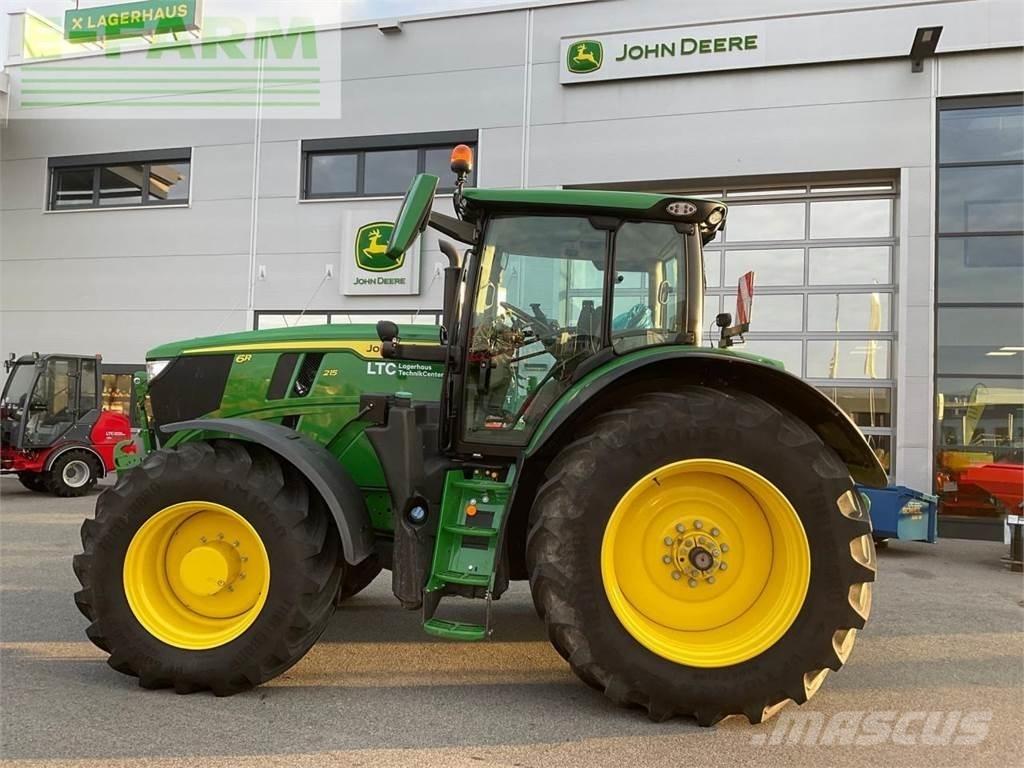 John Deere 6R 215 الجرارات